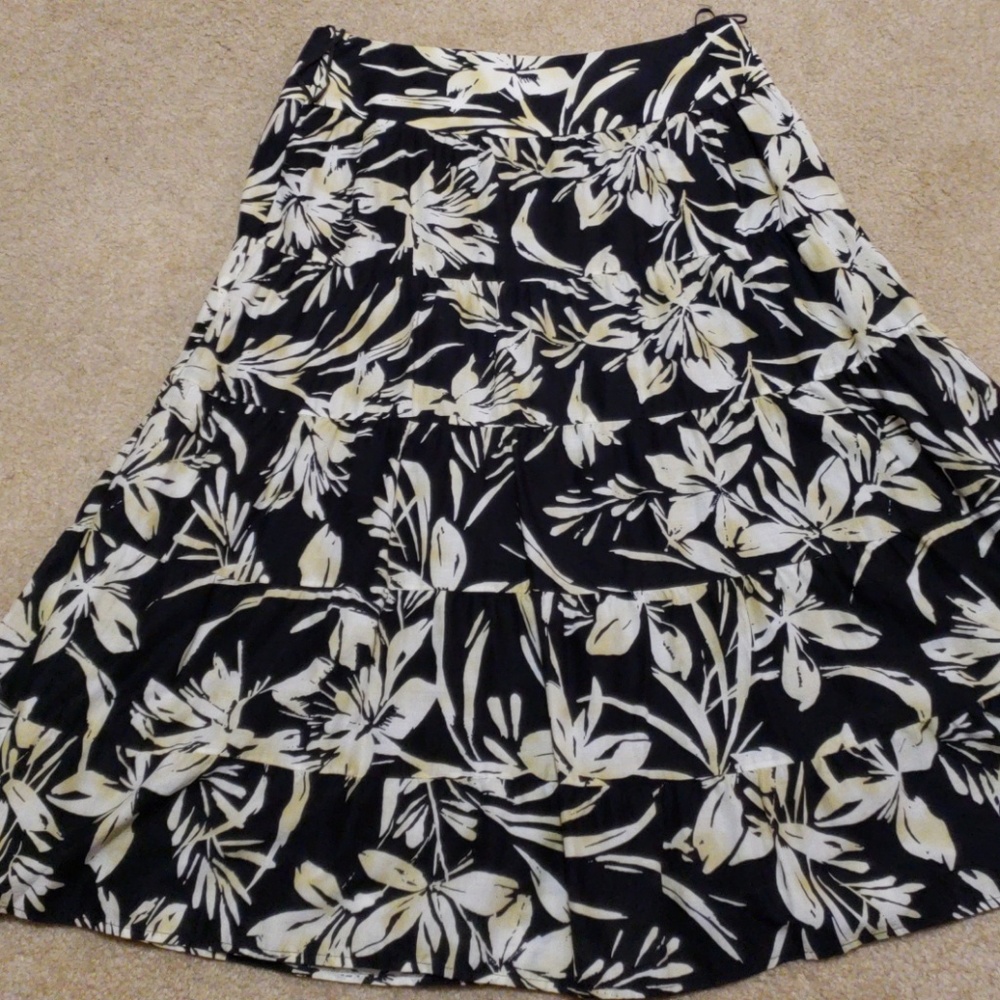 JONES NEW YORK SKIRT